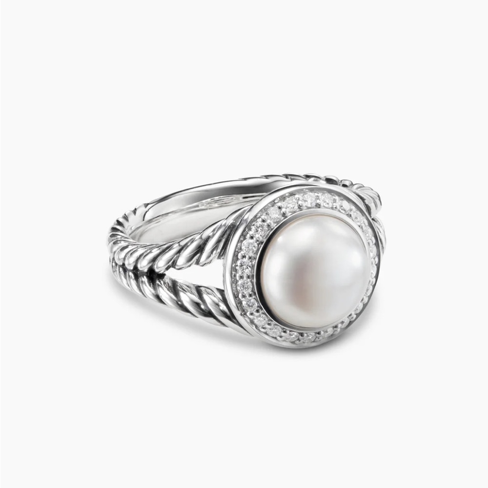 AUTHENTIC David Yurman Pearl Ring size 8